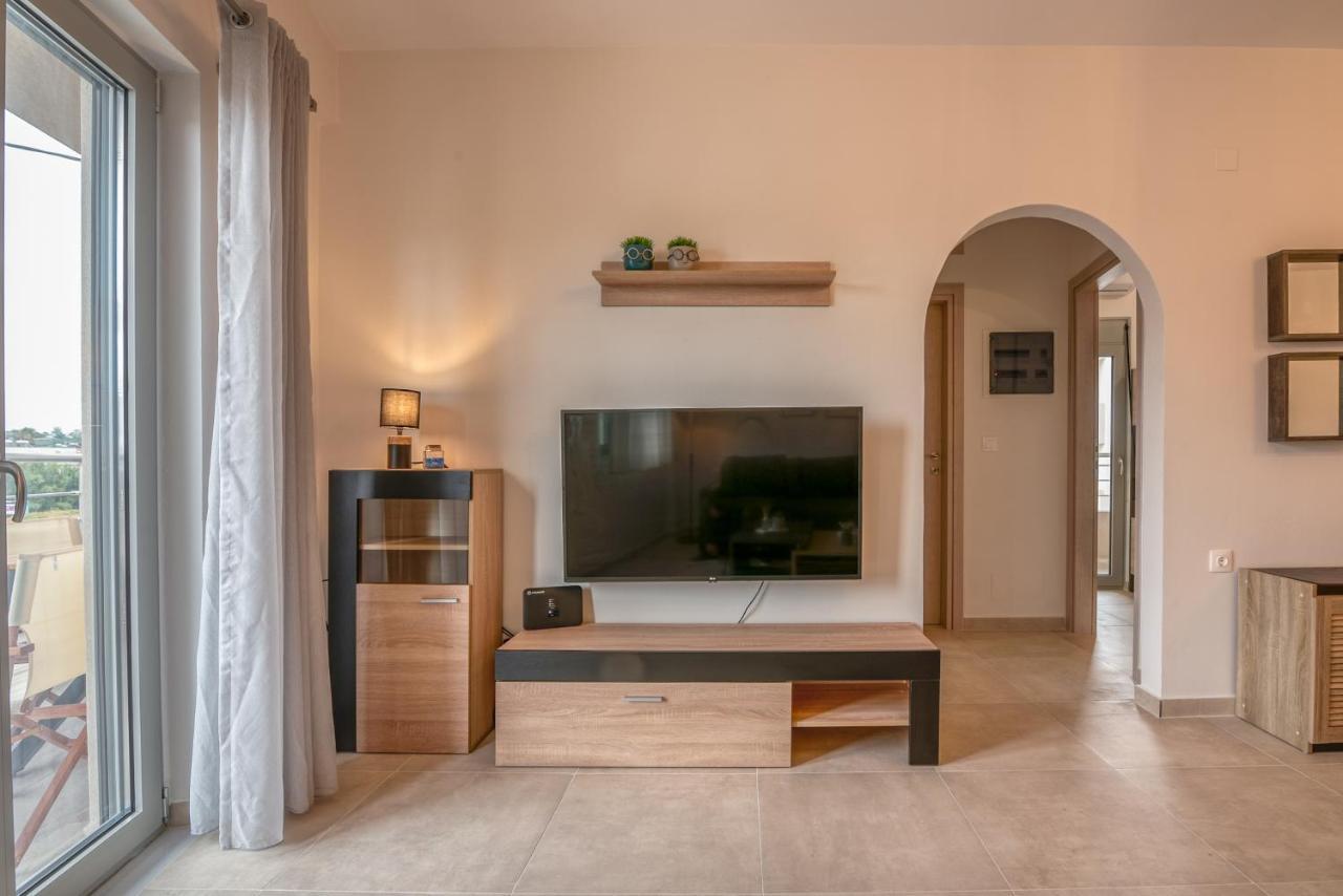 Appartamento Romanza Kavros Paralia Kourna Esterno foto