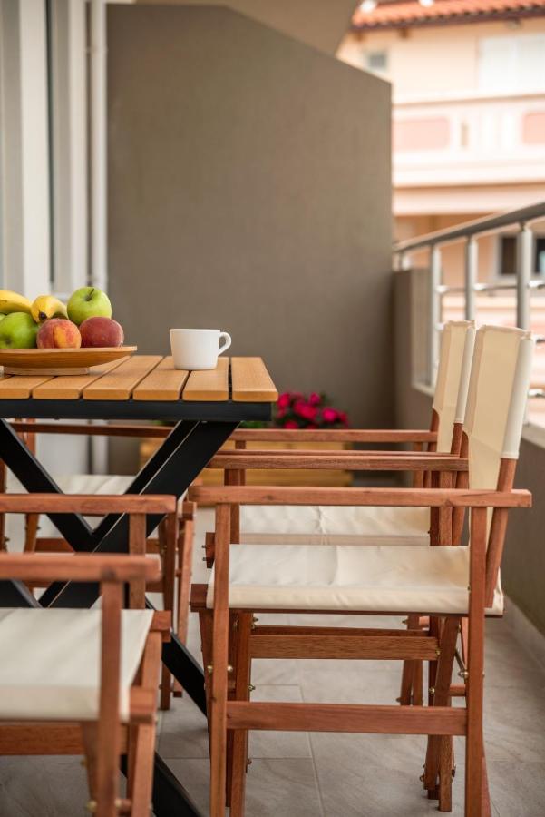 Appartamento Romanza Kavros Paralia Kourna Esterno foto