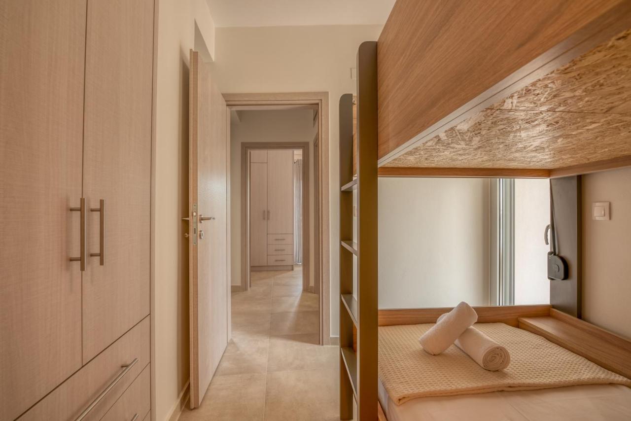 Appartamento Romanza Kavros Paralia Kourna Esterno foto